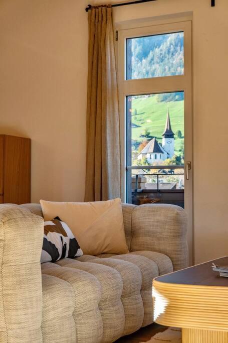 Apartment Hidden Retreats The Blausee Frutigen